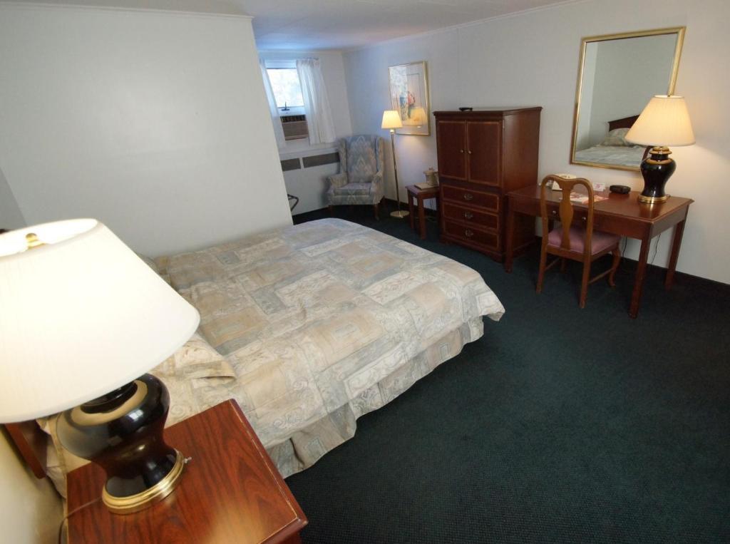 Birds Nest Motel Сканителс Номер фото