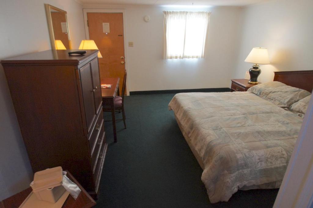 Birds Nest Motel Сканителс Номер фото